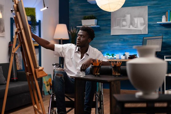 How to Set Up a Home Cocktail Bar That Inspires Social Gatherings and Creative Mixology?